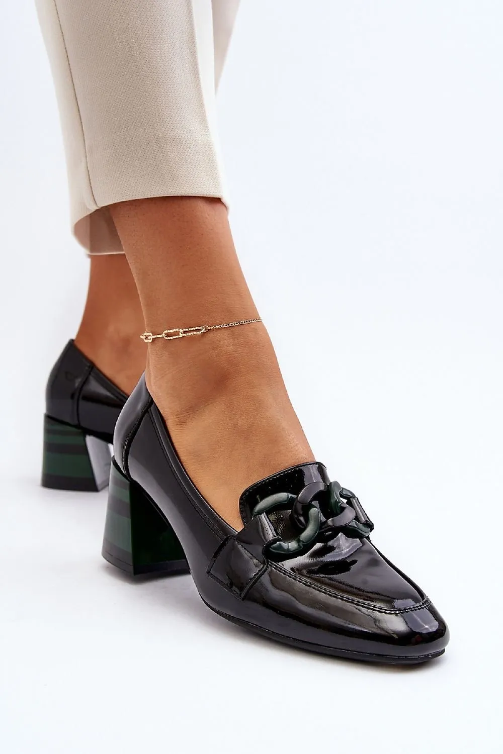 Block heel pumps Step in style