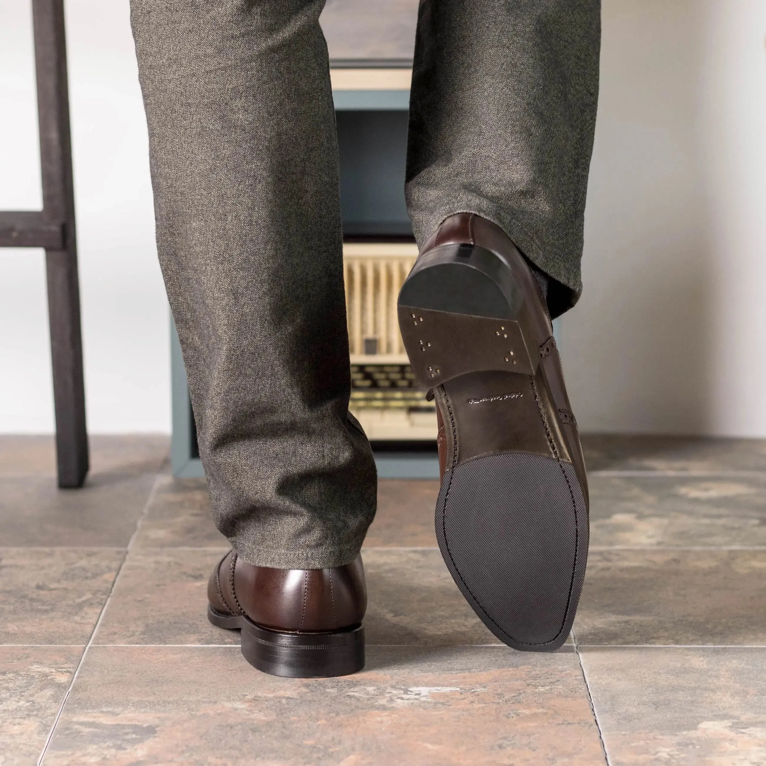 DapperFam Aeron in Dark Brown Men's Italian Leather Full Brogue