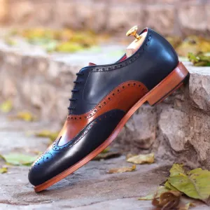 DapperFam Aeron in Navy / Cognac Men's Italian Leather Full Brogue