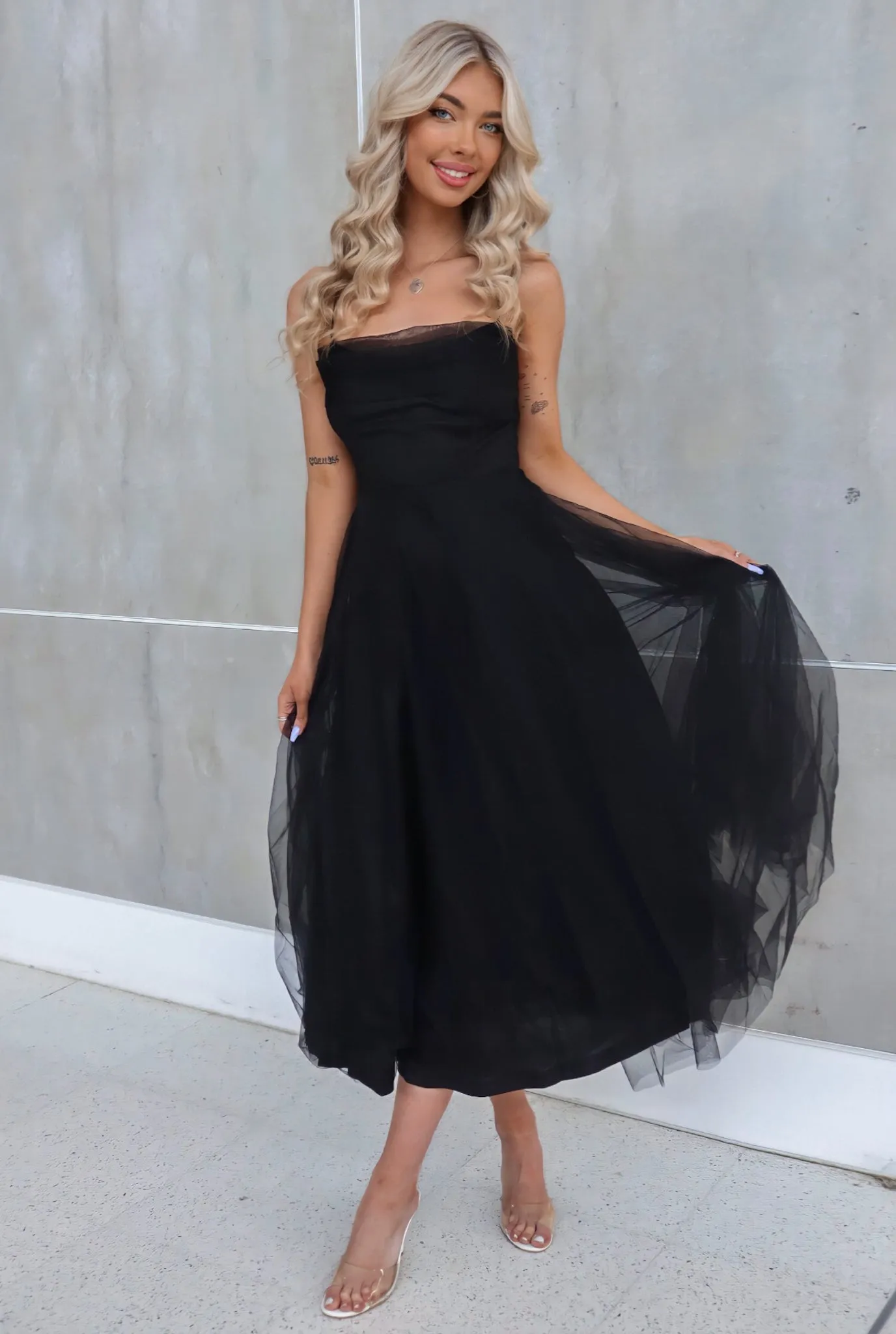 Latisha Tulle Midi Dress - Black