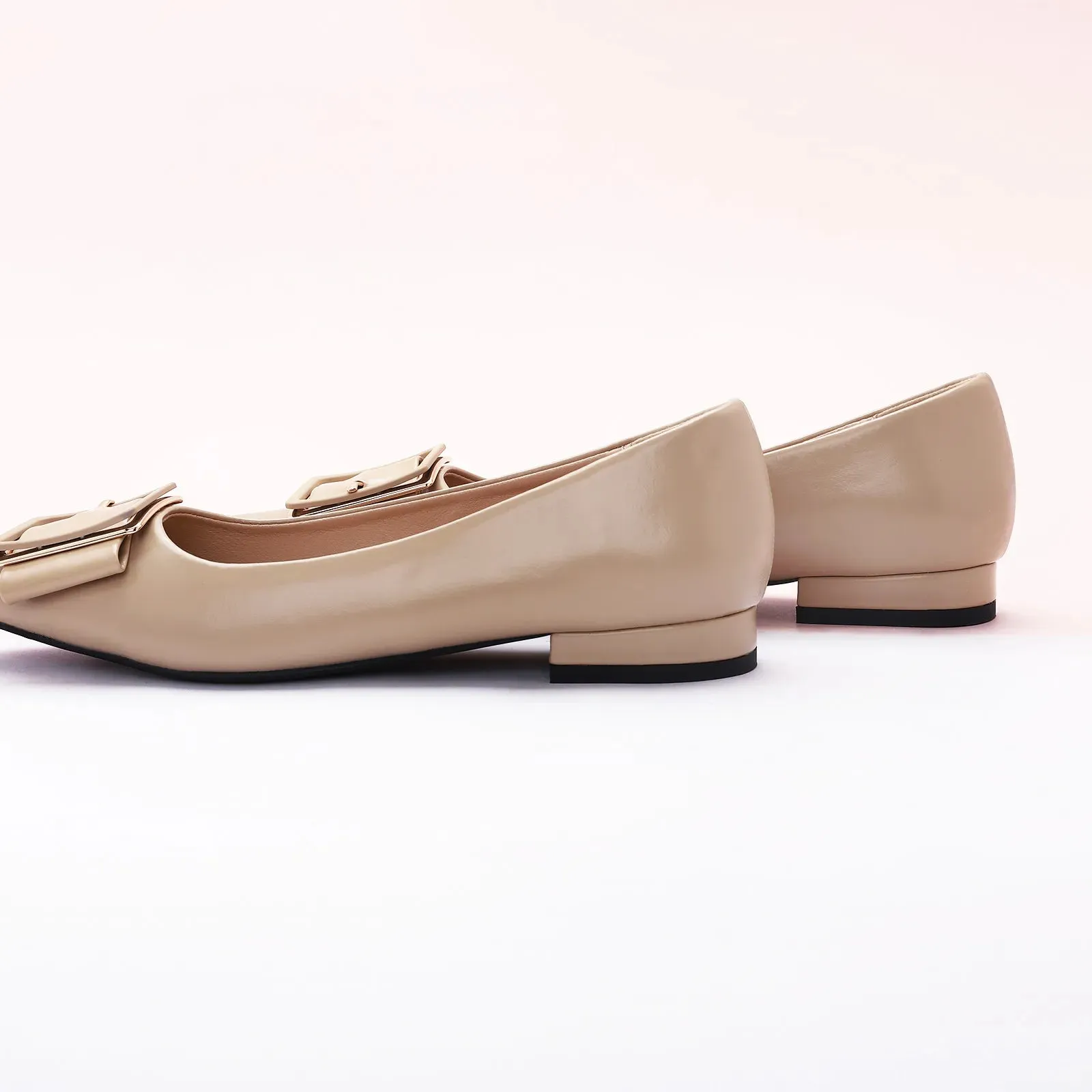 Square Buckle Flats (Aida) Beige